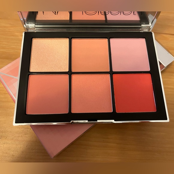 NARS: NARSissist Wanted I Cheek Palette💞 - Picture 2 of 8